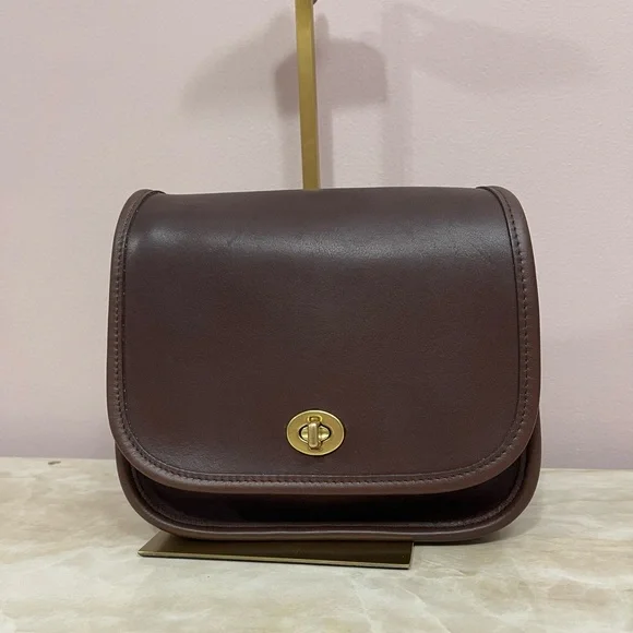 Vintage Coach legacy small flap